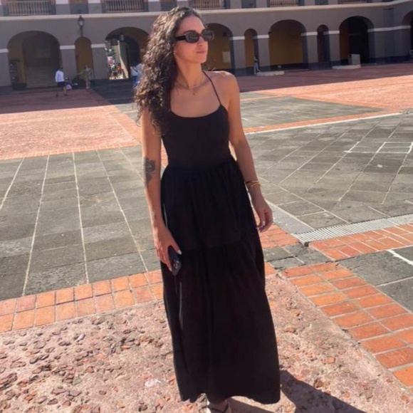 Black Maxi Dress Backless Criss Cross Straps - Picture 7 of 7